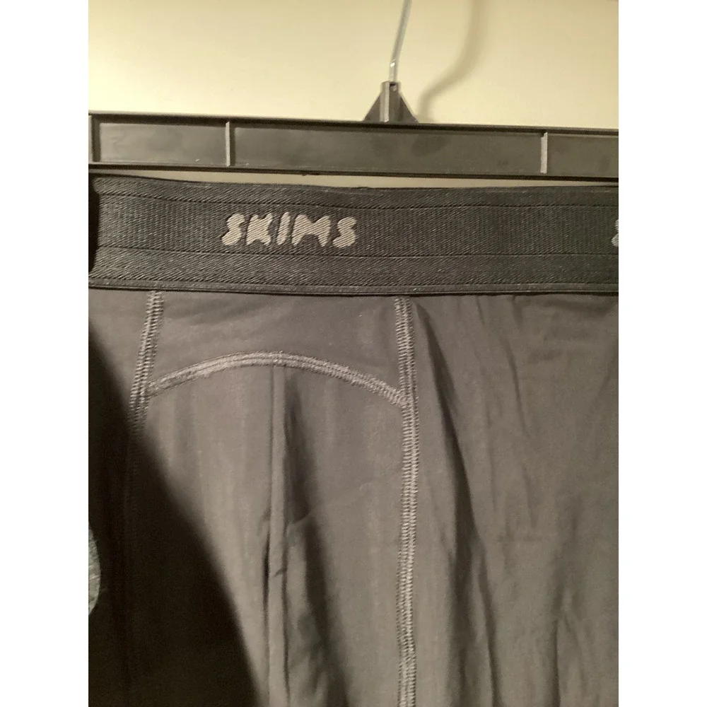 SKIMS Mens Sport 9 Inch Boxer Brief Obsidian Black Size 5X BO-BBR-5354M NWT